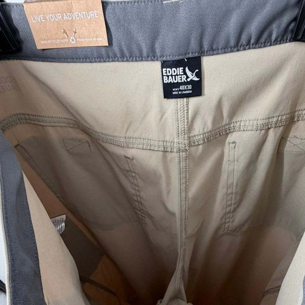 Eddie Bauer Men's First Mr Rainier Hiking Pants Tan UPF 50+Men's Size 40X30 NEW